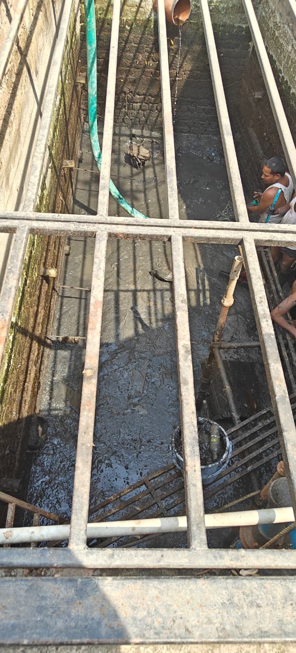 Septic Tank Sludge Cleaning Services